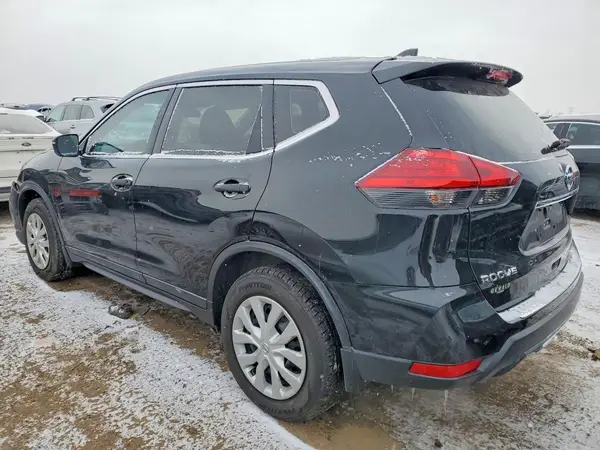 5N1AT2MV2HC799864 2017 NISSAN ROGUE - Image 2