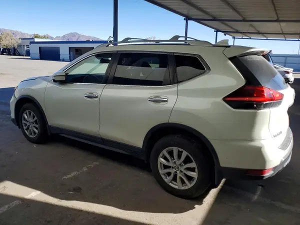 5N1AT2MV2HC803587 2017 NISSAN ROGUE - Image 2