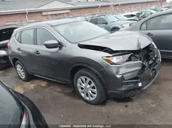 5N1AT2MV2HC804125 2017 NISSAN ROGUE