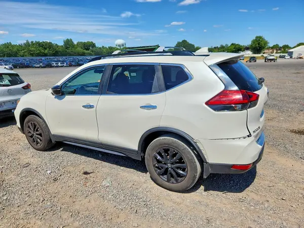5N1AT2MV2HC812080 2017 NISSAN ROGUE - Image 2