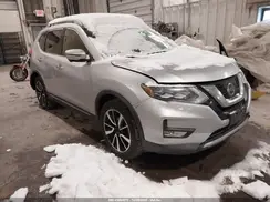5N1AT2MV2HC814296 2017 NISSAN ROGUE