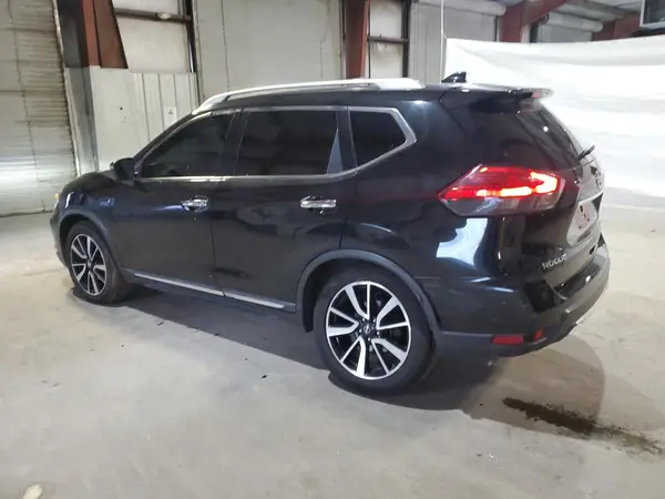 5N1AT2MV2HC814377 2017 NISSAN ROGUE - Image 2