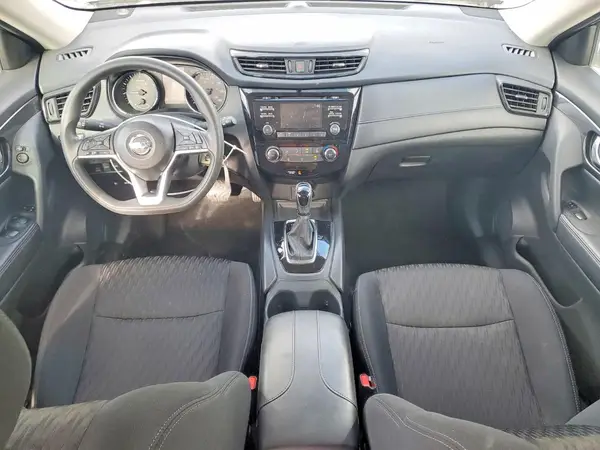 5N1AT2MV2HC818977 2017 NISSAN ROGUE - Image 8