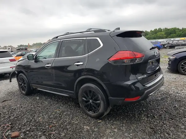 5N1AT2MV2HC822169 2017 NISSAN ROGUE - Image 2