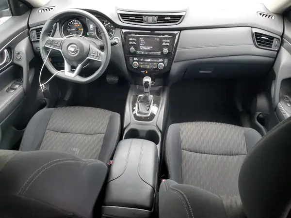 5N1AT2MV2HC822169 2017 NISSAN ROGUE - Image 8