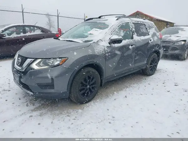 5N1AT2MV2HC824648 2017 NISSAN ROGUE - Image 2