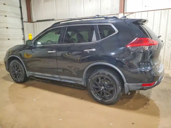 5N1AT2MV2HC824911 2017 NISSAN ROGUE - Image 2