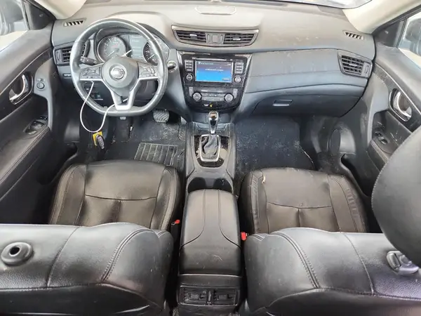 5N1AT2MV2HC825721 2017 NISSAN ROGUE - Image 8