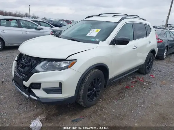 5N1AT2MV2HC829204 2017 NISSAN ROGUE - Image 2