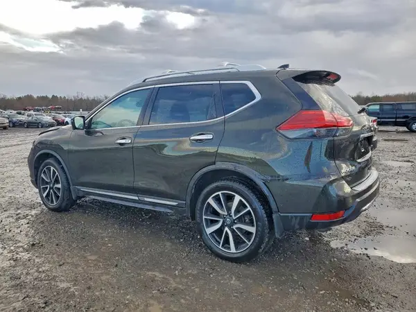 5N1AT2MV2HC829431 2017 NISSAN ROGUE - Image 2