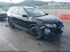 5N1AT2MV2HC829722 2017 NISSAN ROGUE