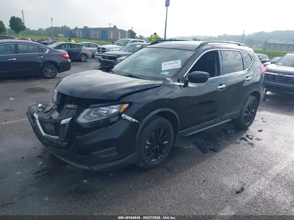 5N1AT2MV2HC829722 2017 NISSAN ROGUE - Image 2