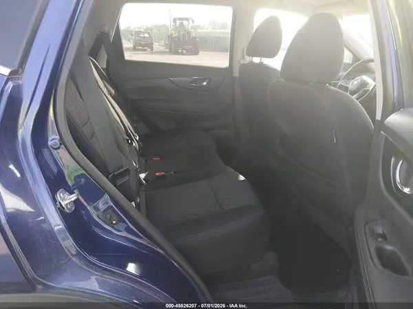 5N1AT2MV2HC833124 2017 NISSAN ROGUE - Image 8