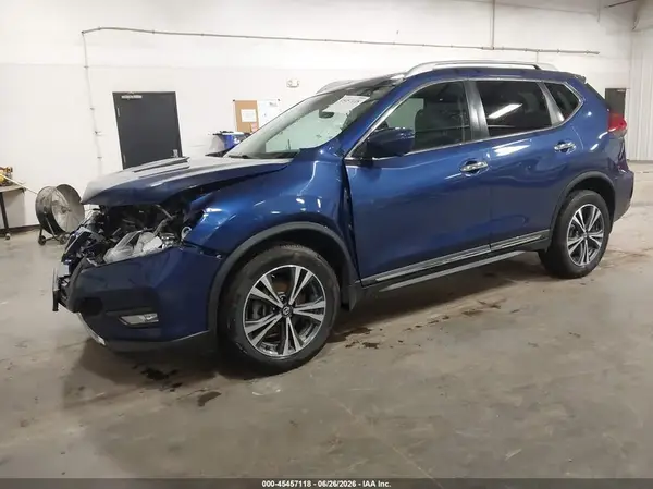 5N1AT2MV2HC833172 2017 NISSAN ROGUE - Image 2