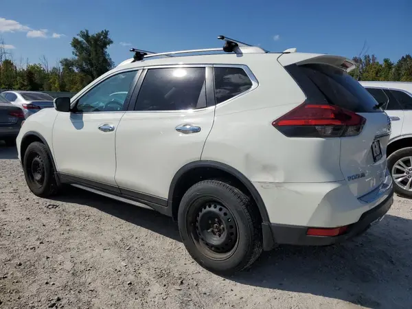 5N1AT2MV2HC836007 2017 NISSAN ROGUE - Image 2