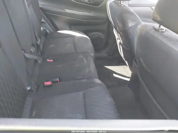 5N1AT2MV2HC838257 2017 NISSAN ROGUE - Image 8