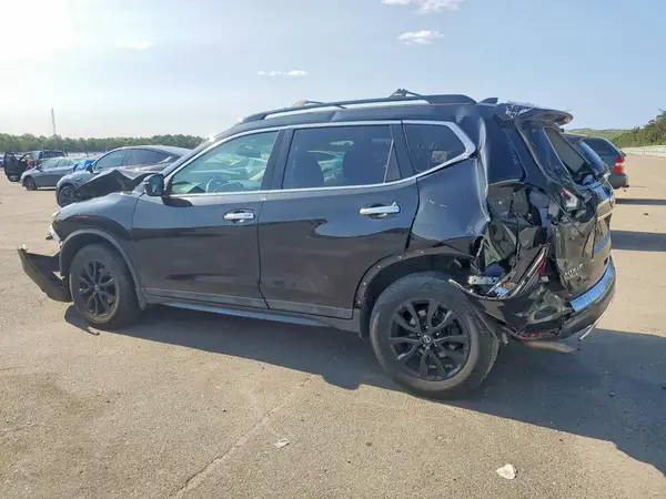 5N1AT2MV2HC838792 2017 NISSAN ROGUE - Image 2