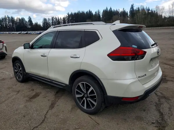 5N1AT2MV2HC845595 2017 NISSAN ROGUE - Image 2