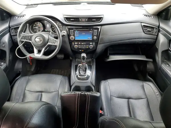 5N1AT2MV2HC845595 2017 NISSAN ROGUE - Image 8