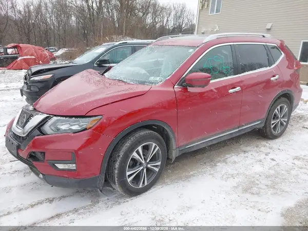 5N1AT2MV2HC846309 2017 NISSAN ROGUE - Image 2