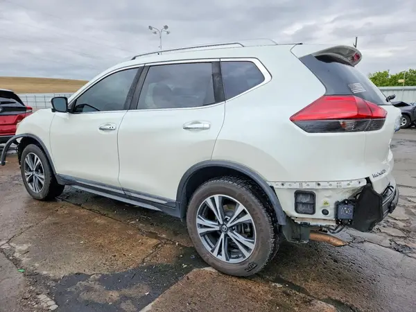 5N1AT2MV2HC846844 2017 NISSAN ROGUE - Image 2