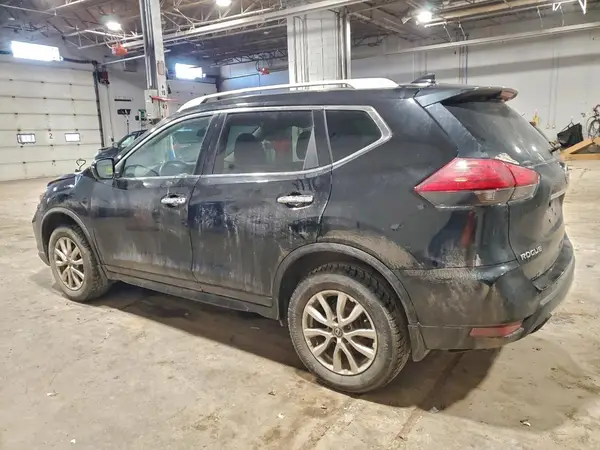 5N1AT2MV2HC855057 2017 NISSAN ROGUE - Image 2