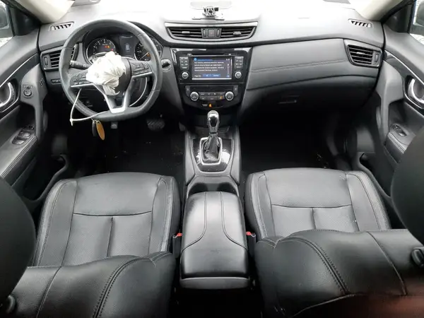 5N1AT2MV2HC857035 2017 NISSAN ROGUE - Image 8