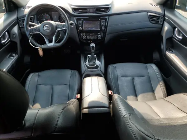 5N1AT2MV2HC858198 2017 NISSAN ROGUE - Image 8