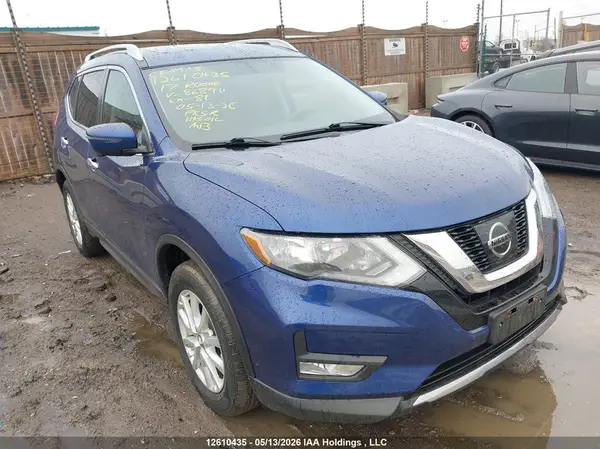 5N1AT2MV2HC868911 2017 NISSAN ROGUE - Image 1