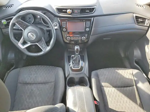 5N1AT2MV2HC873798 2017 NISSAN ROGUE - Image 8