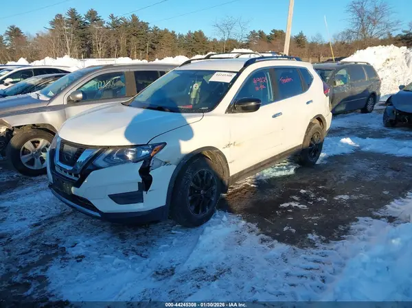 5N1AT2MV2HC874191 2017 NISSAN ROGUE - Image 2