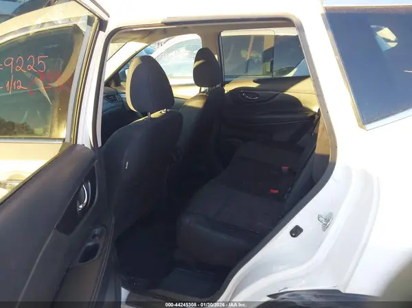 5N1AT2MV2HC874191 2017 NISSAN ROGUE - Image 8