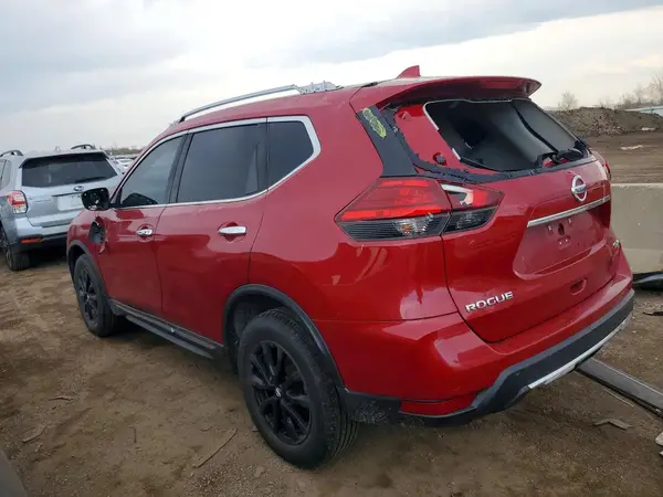 5N1AT2MV2HC876118 2017 NISSAN ROGUE - Image 2