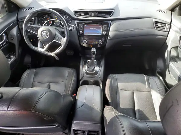 5N1AT2MV2HC880010 2017 NISSAN ROGUE - Image 8