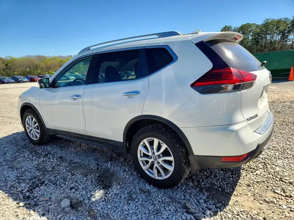 5N1AT2MV2HC880573 2017 NISSAN ROGUE - Image 2