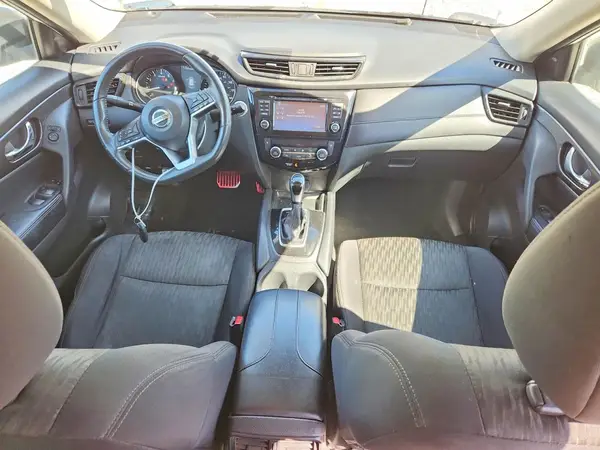 5N1AT2MV2HC880573 2017 NISSAN ROGUE - Image 8