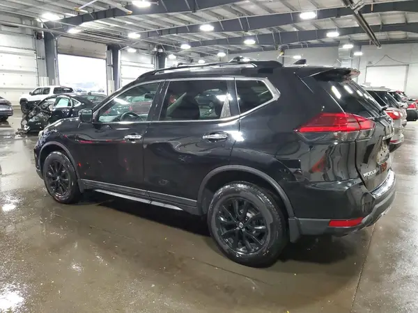 5N1AT2MV2HC880766 2017 NISSAN ROGUE - Image 2