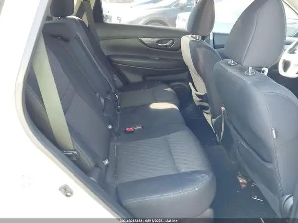 5N1AT2MV2HC881142 2017 NISSAN ROGUE - Image 8