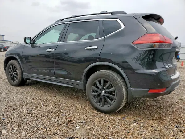 5N1AT2MV2HC884493 2017 NISSAN ROGUE - Image 2