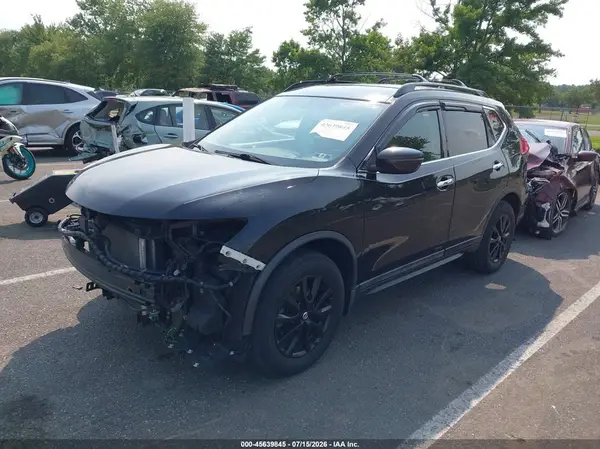5N1AT2MV2HC888981 2017 NISSAN ROGUE - Image 2