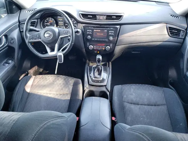 5N1AT2MV2HC890181 2017 NISSAN ROGUE - Image 8
