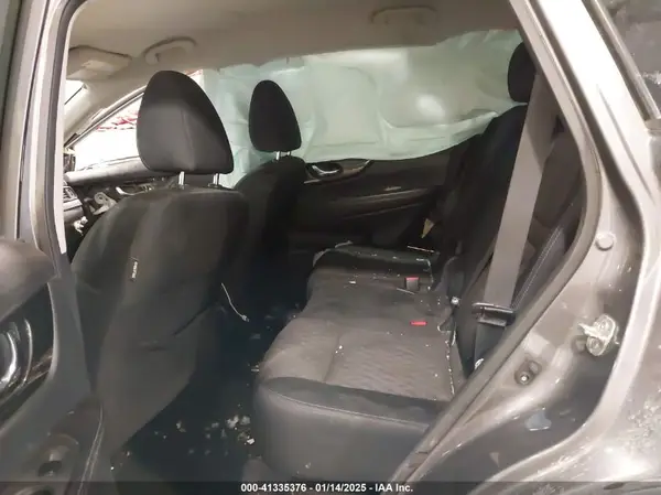 5N1AT2MV2HC890942 2017 NISSAN ROGUE - Image 8