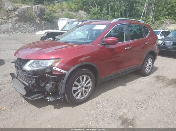 5N1AT2MV2JC710784 2018 NISSAN ROGUE - Image 2