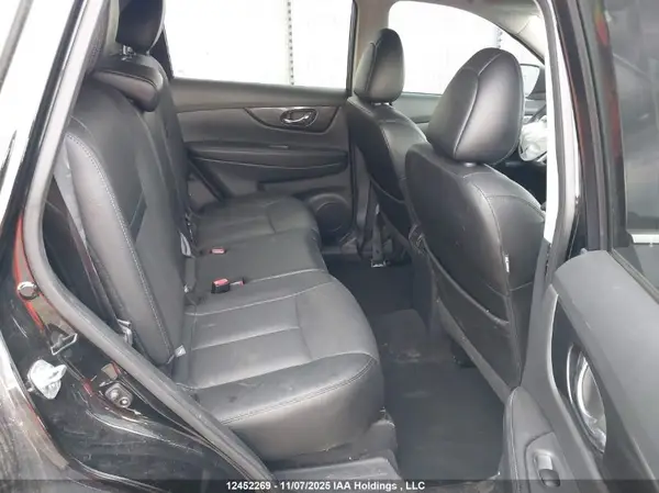 5N1AT2MV2JC715502 2018 NISSAN ROGUE - Image 8