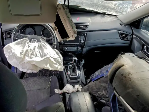 5N1AT2MV2JC718397 2018 NISSAN ROGUE - Image 8