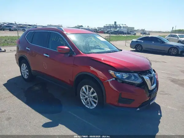 5N1AT2MV2JC720246 2018 NISSAN ROGUE - Image 1