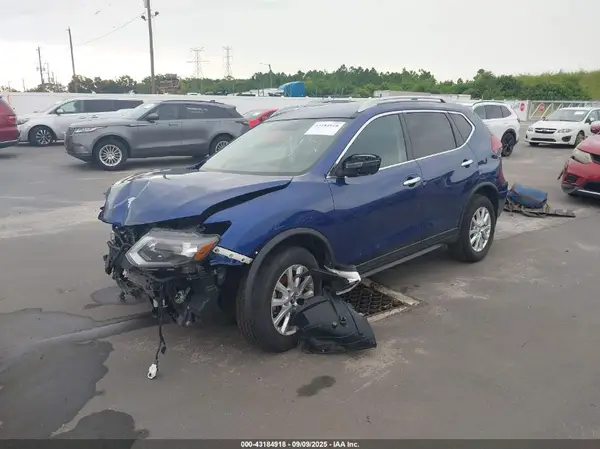 5N1AT2MV2JC732381 2018 NISSAN ROGUE - Image 2