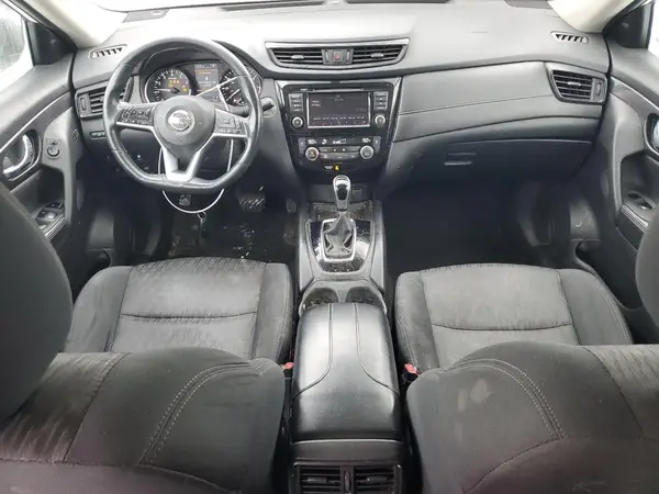 5N1AT2MV2JC732767 2018 NISSAN ROGUE - Image 8