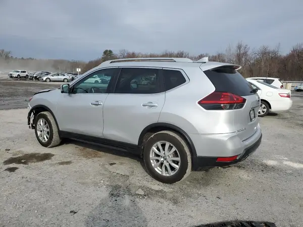 5N1AT2MV2JC752856 2018 NISSAN ROGUE - Image 2