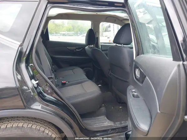 5N1AT2MV2JC754106 2018 NISSAN ROGUE - Image 8